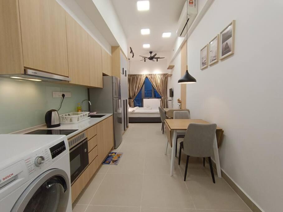 Appartement Cl 27A Insta Klcc View & Infinity Pool View à Kuala Lumpur Extérieur photo